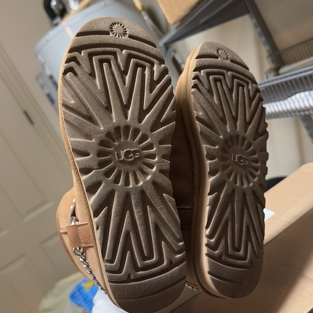 Ugg ankle boots - Picture 5 of 7